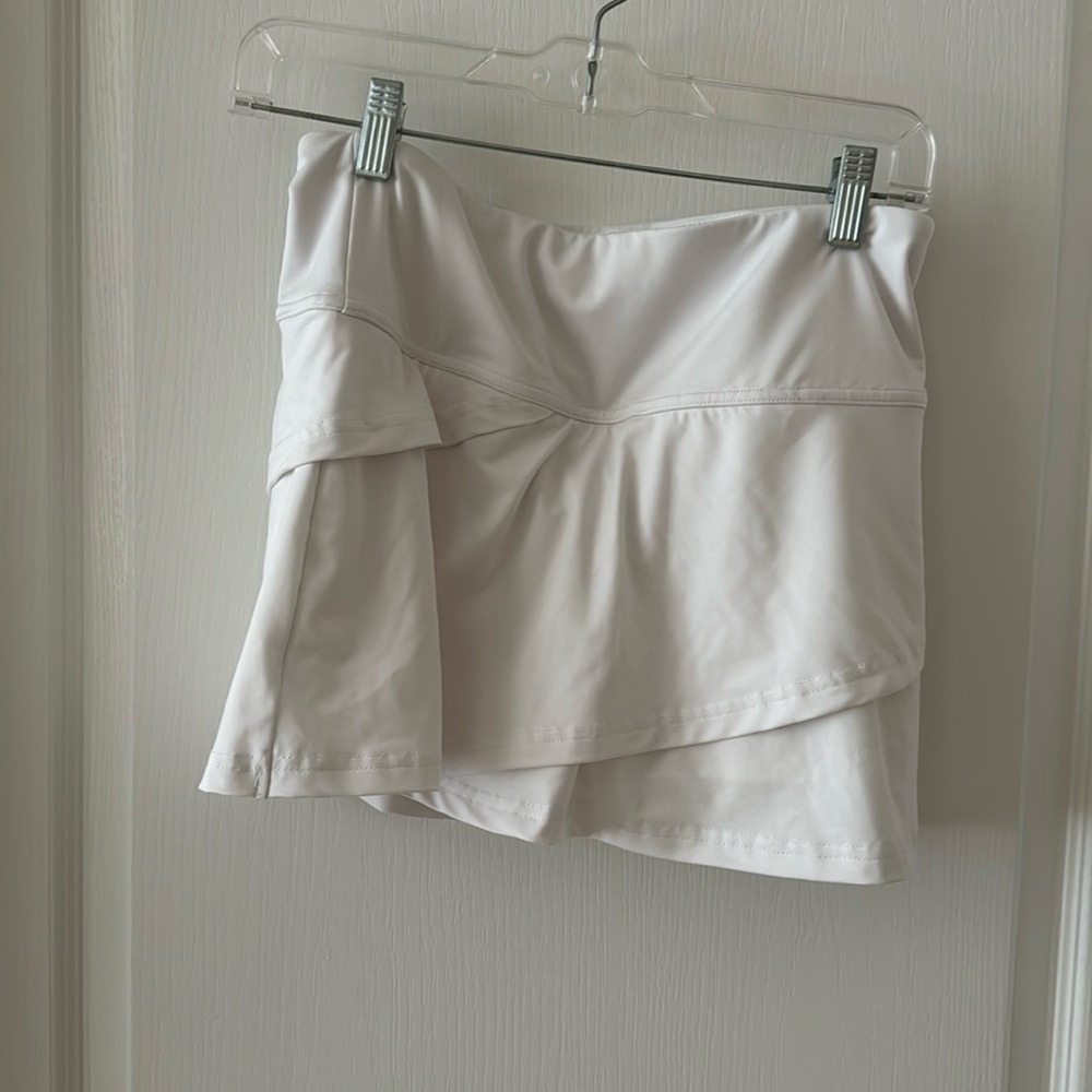 Fila women’s XS white tennis skort. Like new!